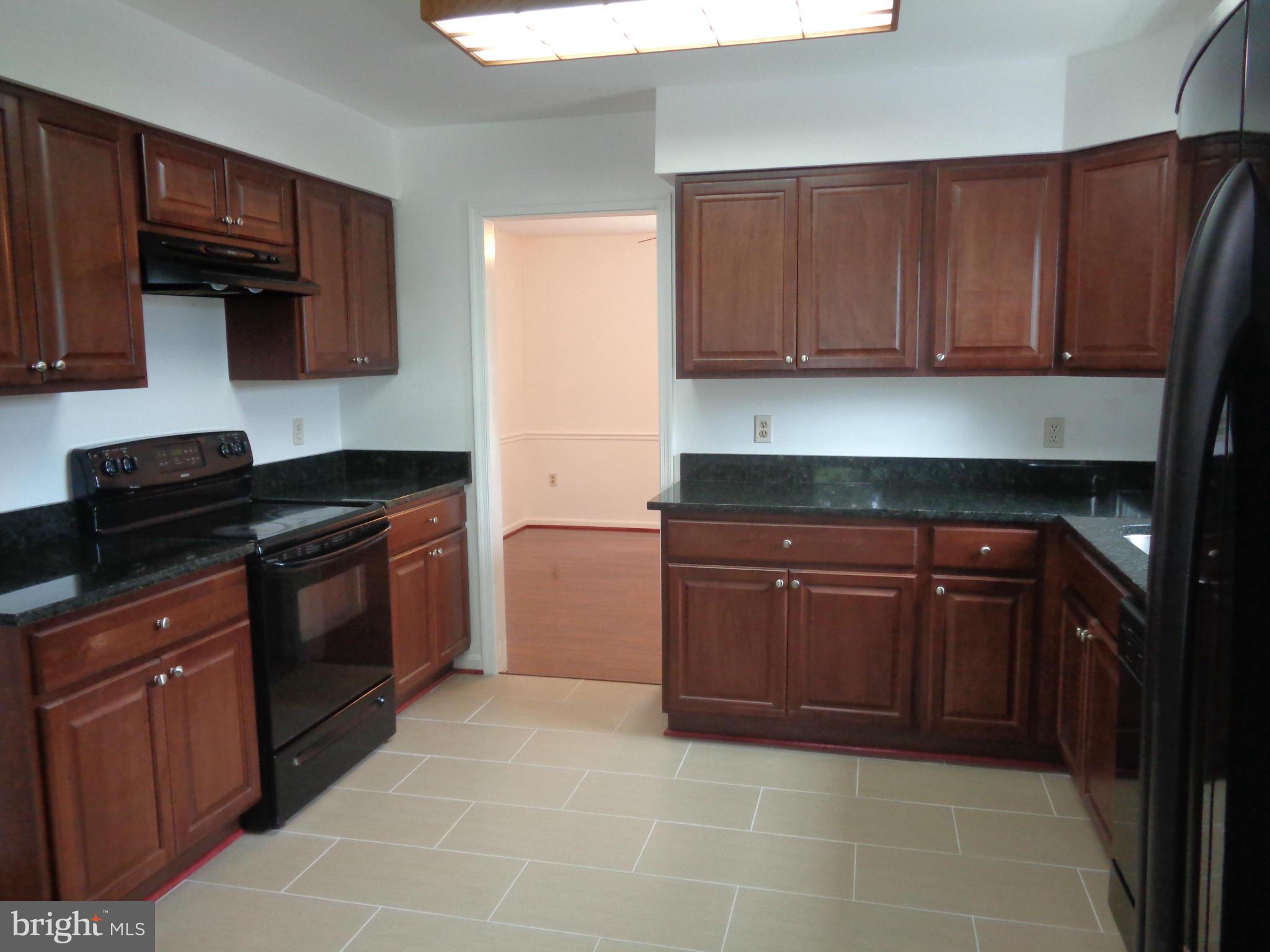2163 Sebastian Road Fredericksburg, VA 22405 - Photo 5 of 16 Kitchen