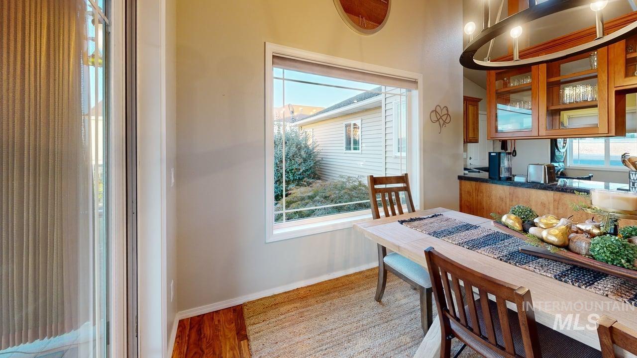 1724 Ridgeview Drive Clarkston, WA 99403 - Photo 13 of 48 Dining area with light wood-type flooring and baseboards