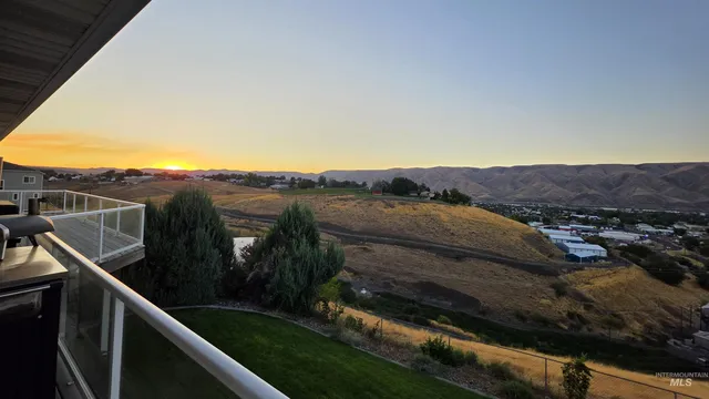 $615,000 | 1724 Ridgeview Drive, Clarkston, WA 99403