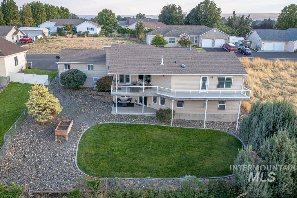 1724 Ridgeview Drive Clarkston, WA 99403 - Photo 46 of 48 Aerial view of residential area