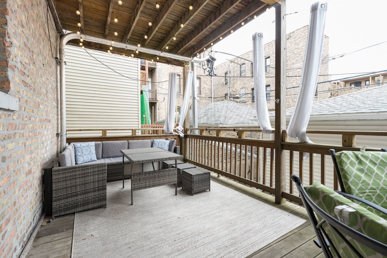 846 West Sheridan Road, Unit 3R Chicago, IL 60613 - Photo 11 of 13