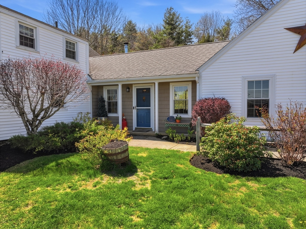 16 Brigham Road Paxton, MA 01612 - Photo 3 of 42 Gallery Image 3