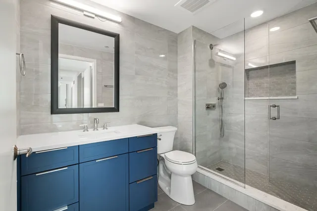 $1,195,000 | 505 North McClurg Court, Unit 2103, Chicago, IL 60611