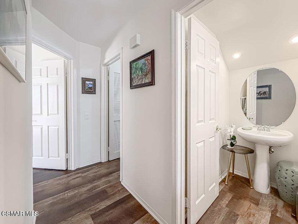 2037 Freesia Avenue Simi Valley, CA 93063 - Photo 16 of 36