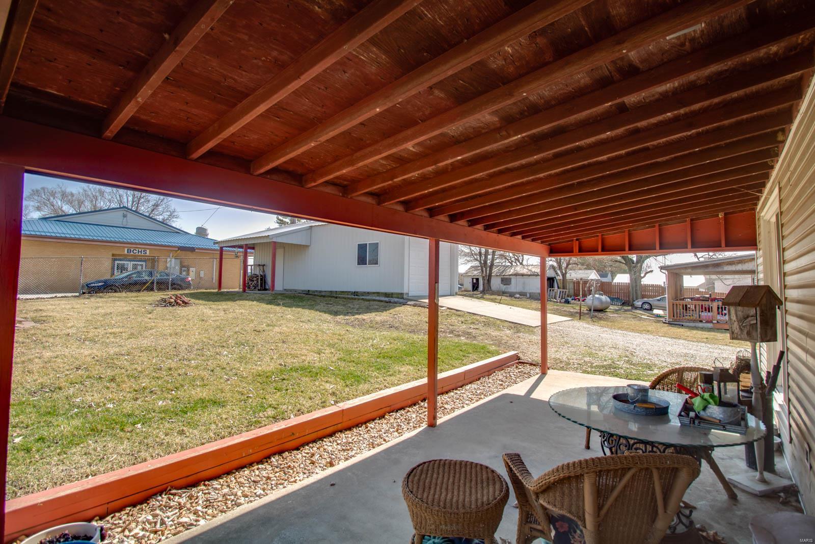 237 Commmunity Brussels, IL 62013 - Photo 7 of 23