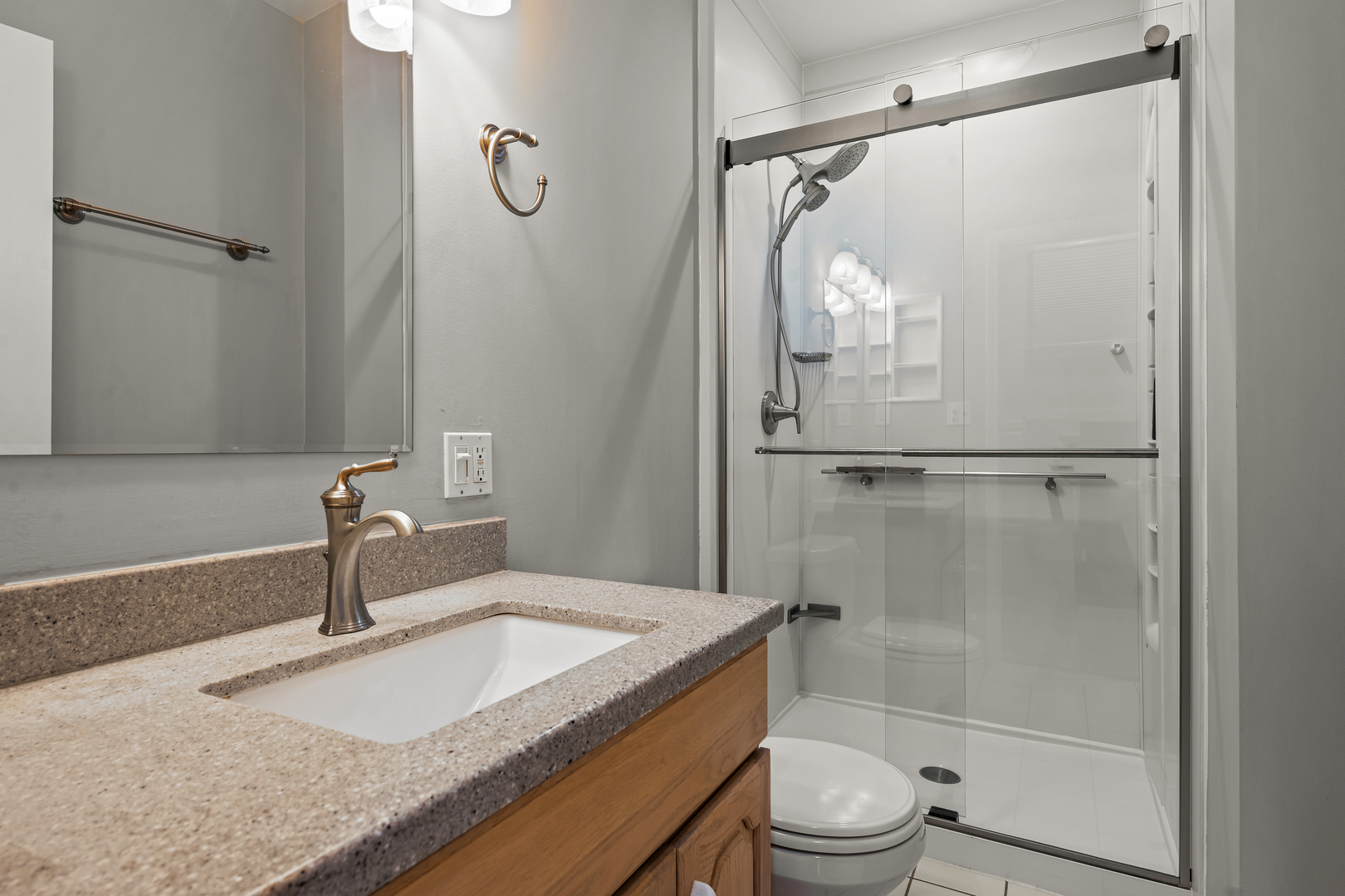 890 Meadow Road Northbrook, IL 60062 - Photo 17 of 32