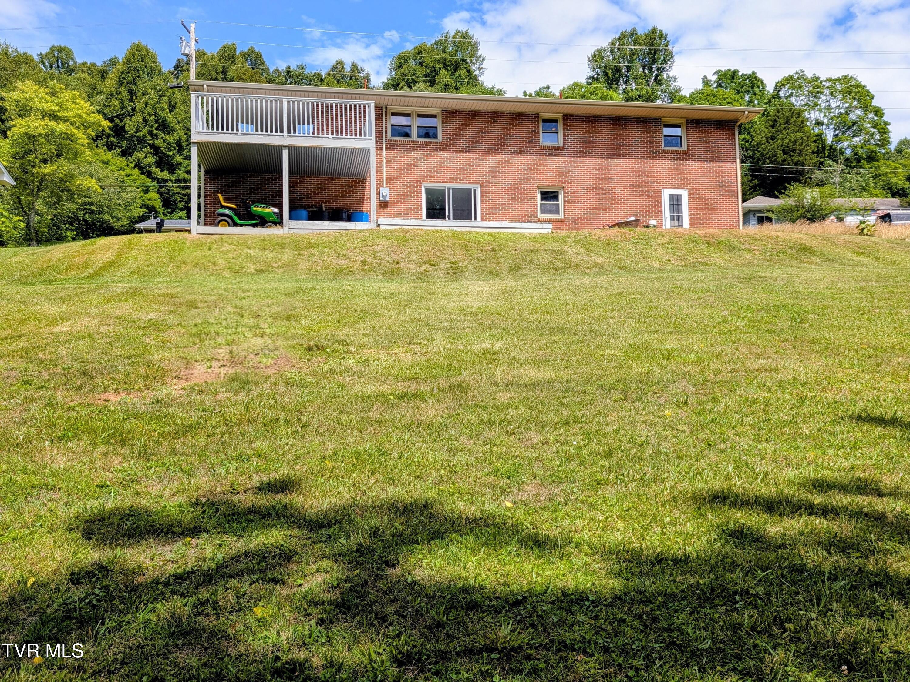 1129 Jackson Hollow Road Kingsport, TN 37663 - Photo 52 of 59 Backyard