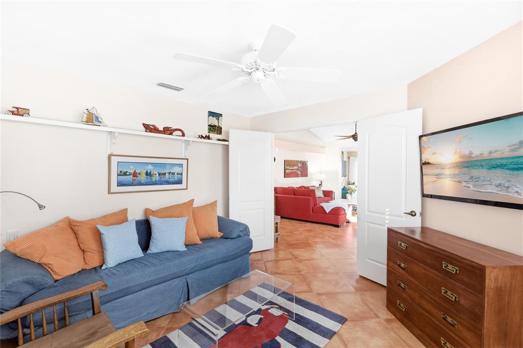 288 Woods Point Road Osprey, FL 34229 - Photo 25 of 44 Gallery Image 25
