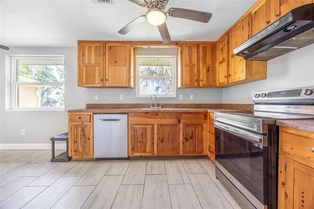 $800,000 | 16602 Northeast 124th Avenue, Waldo, FL 32694