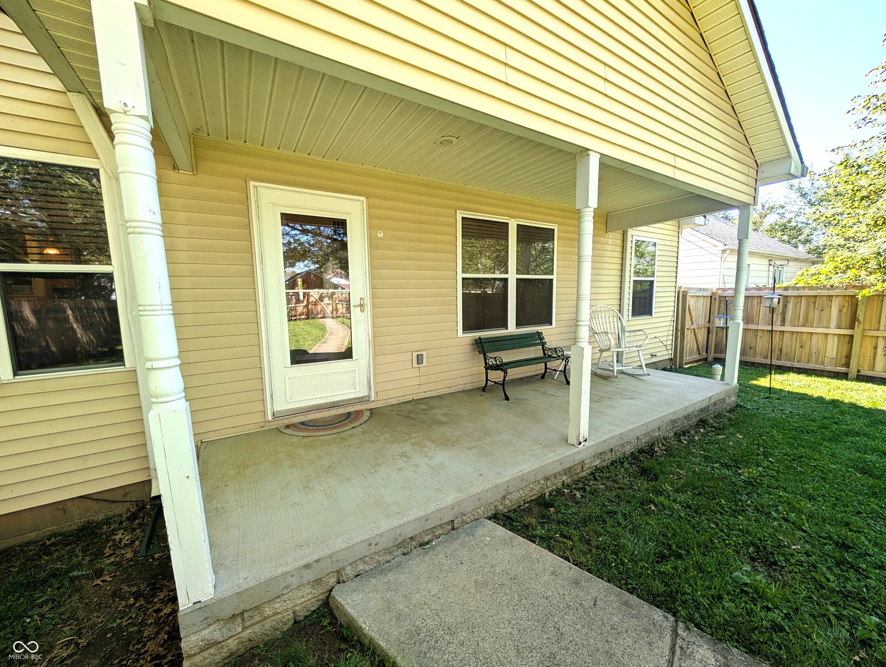 2016 Pennsylvania Street Columbus, IN 47201 - Photo 28 of 32