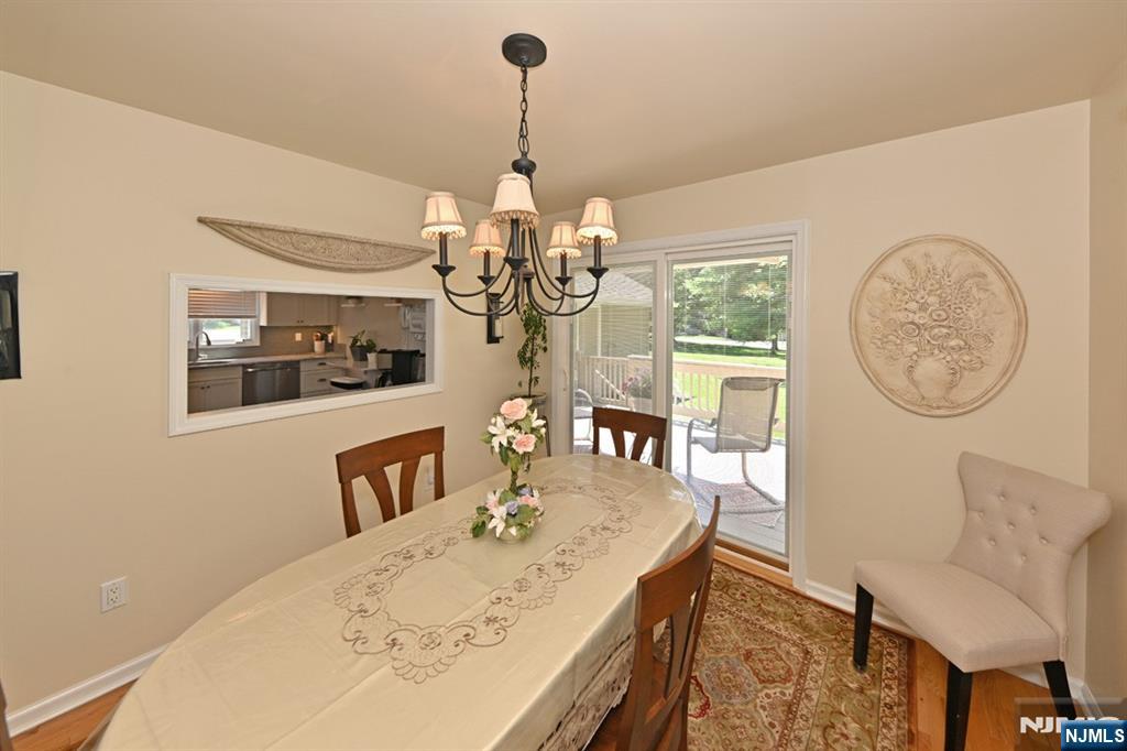 60 Sunset Court Mahwah, NJ 07430 - Photo 10 of 25