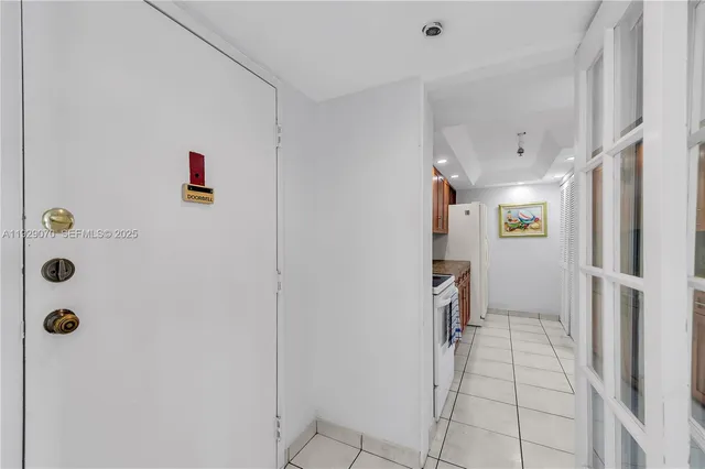 $650,000 | 3200 Collins Avenue, Unit 128, Miami Beach, FL 33140