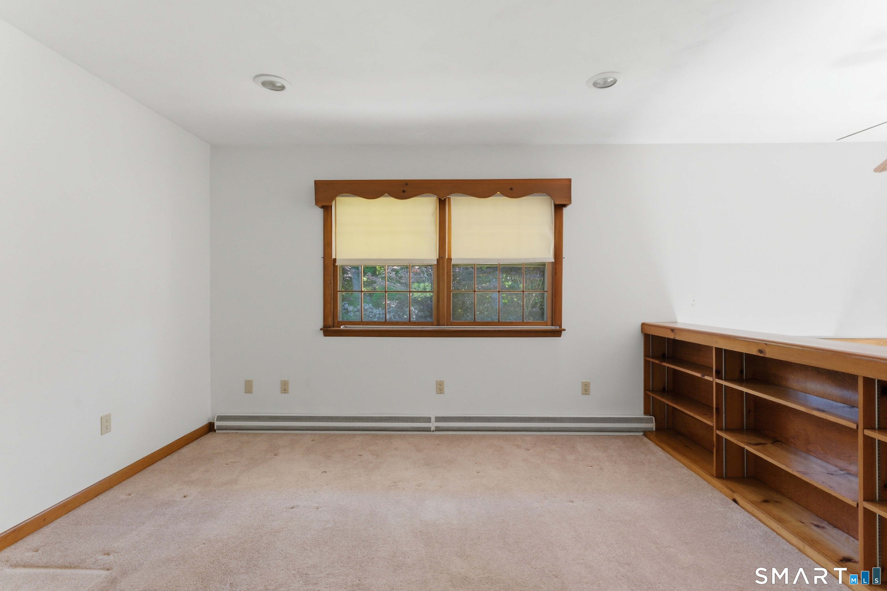 88 Spithead Road Waterford, CT 06385 - Photo 7 of 35
