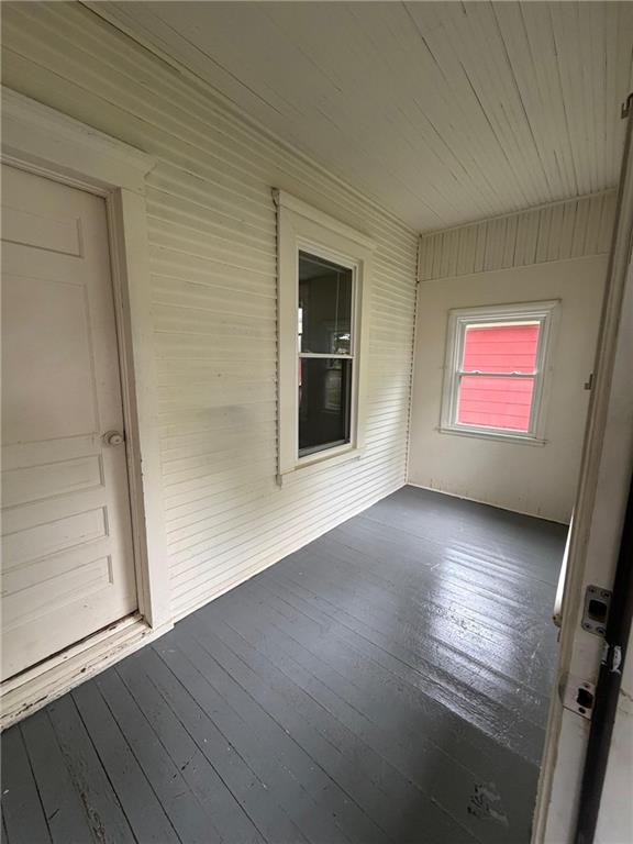 709 Rhodes Avenue Grandview, MO 64030 - Photo 10 of 23