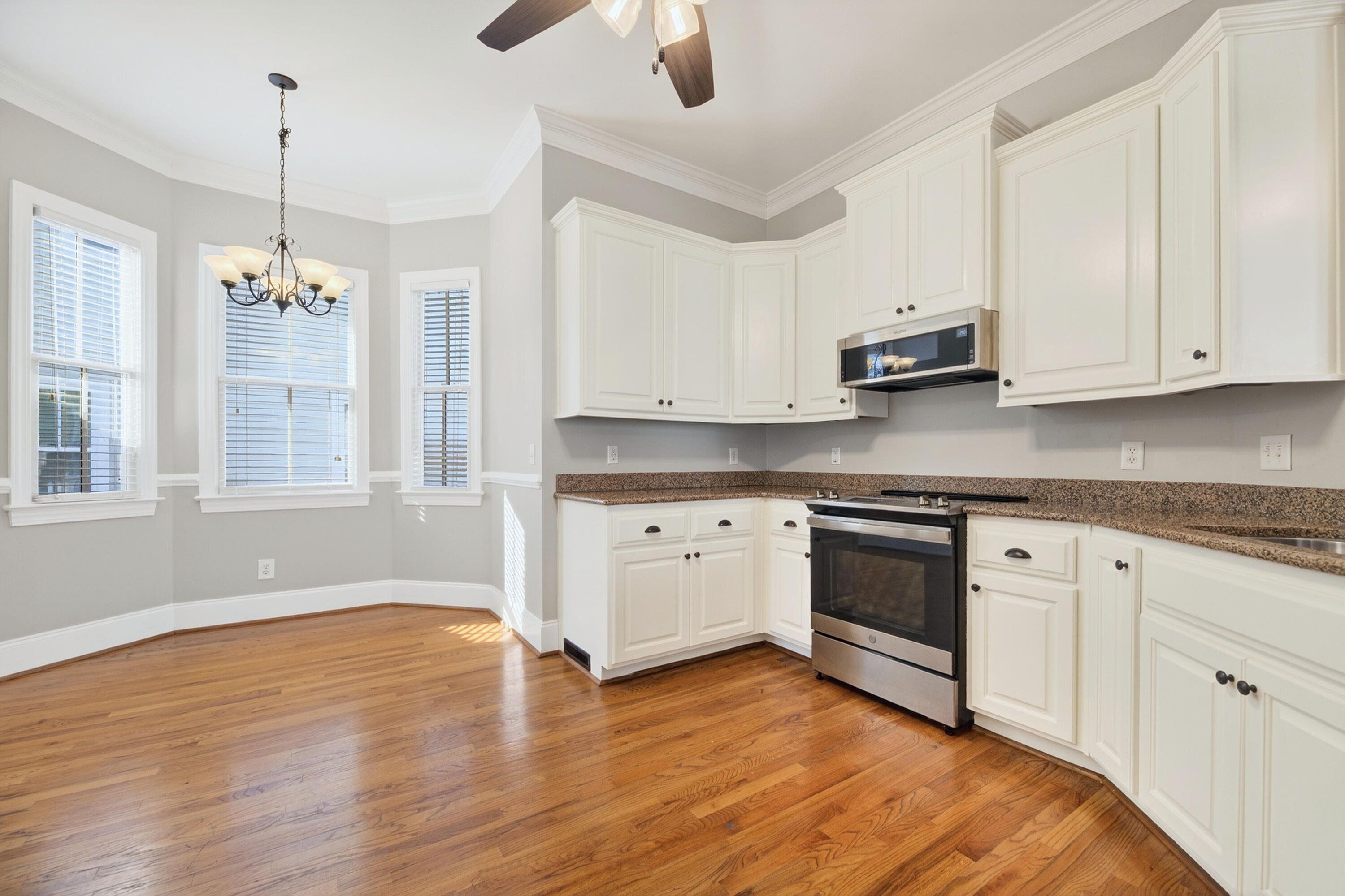 364 Highland Point Drive Columbia, SC 29229 - Photo 18 of 67 Kitchen