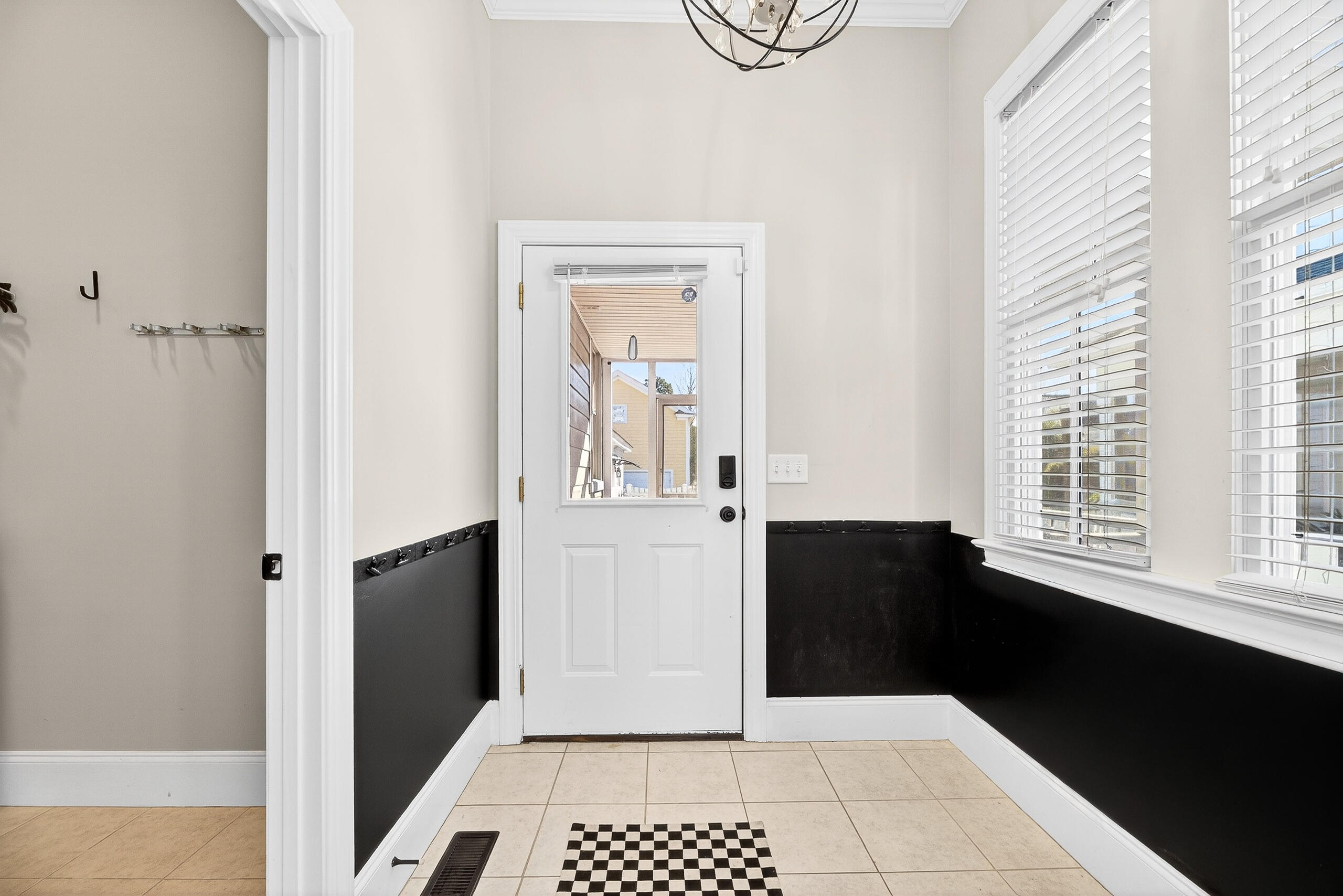 364 Highland Point Drive Columbia, SC 29229 - Photo 49 of 67 Mud Room