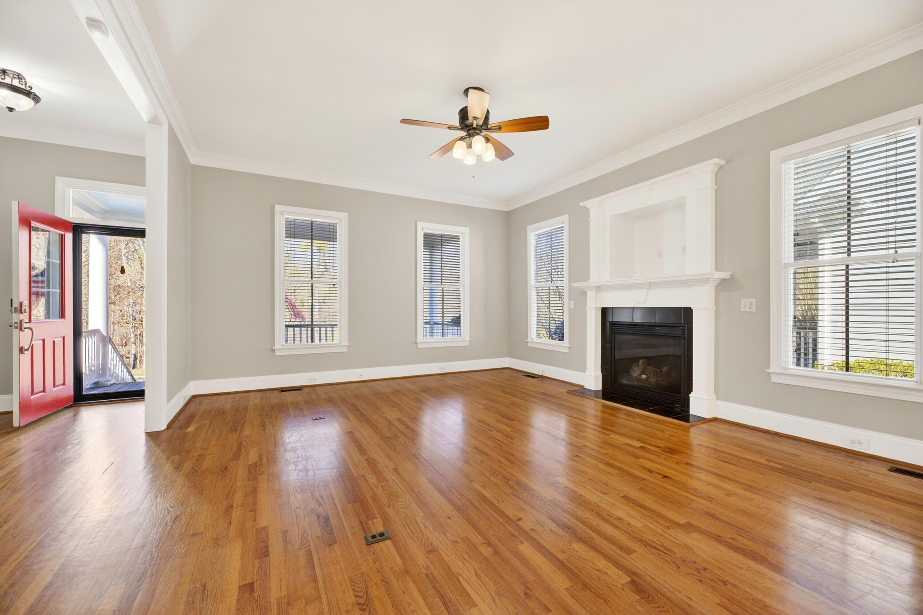 364 Highland Point Drive Columbia, SC 29229 - Photo 7 of 67 Living Room