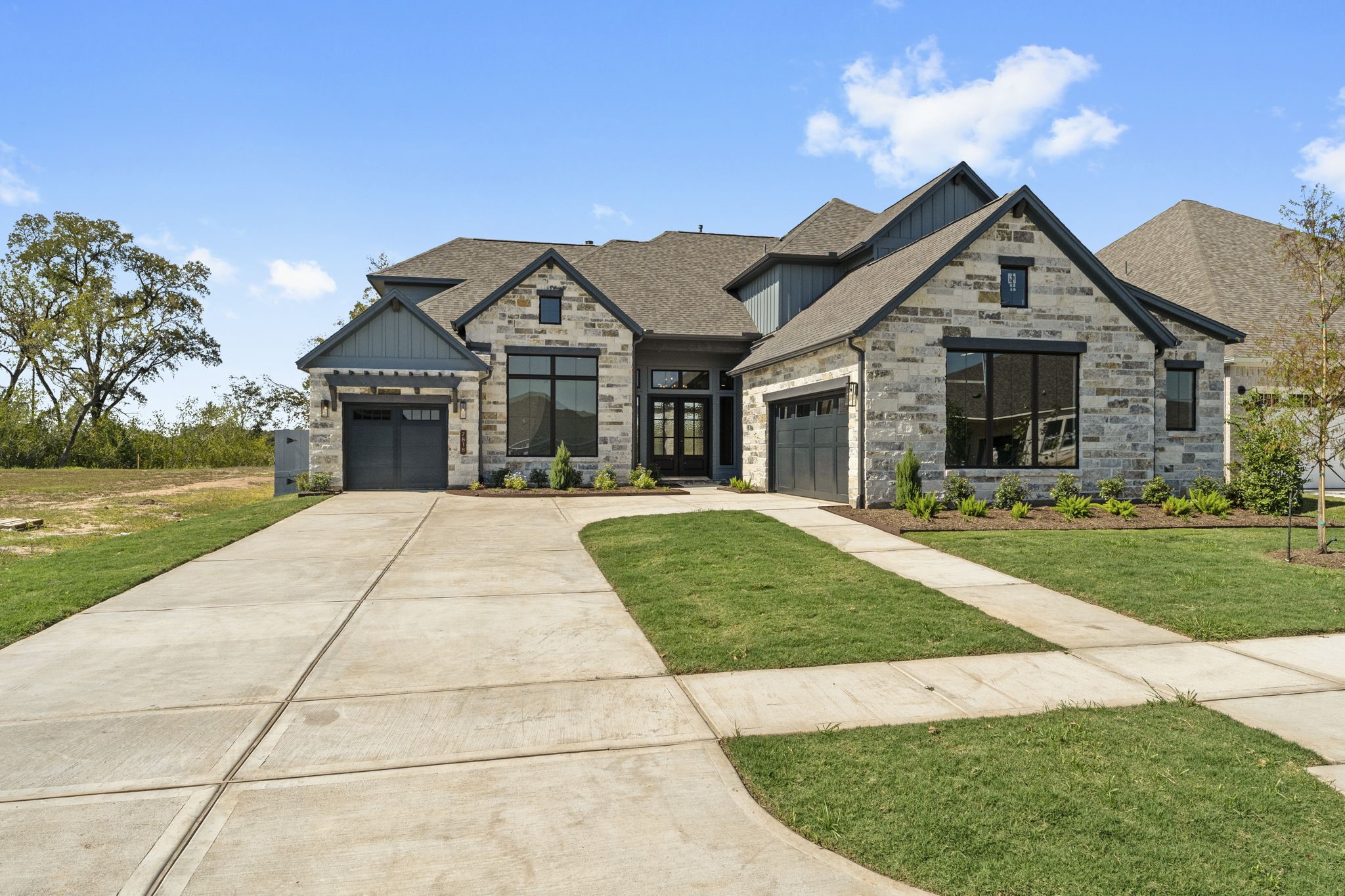 7818 Blue Dasher Pk Place Fulshear, TX 77441 - Photo 5 of 17 Street scene