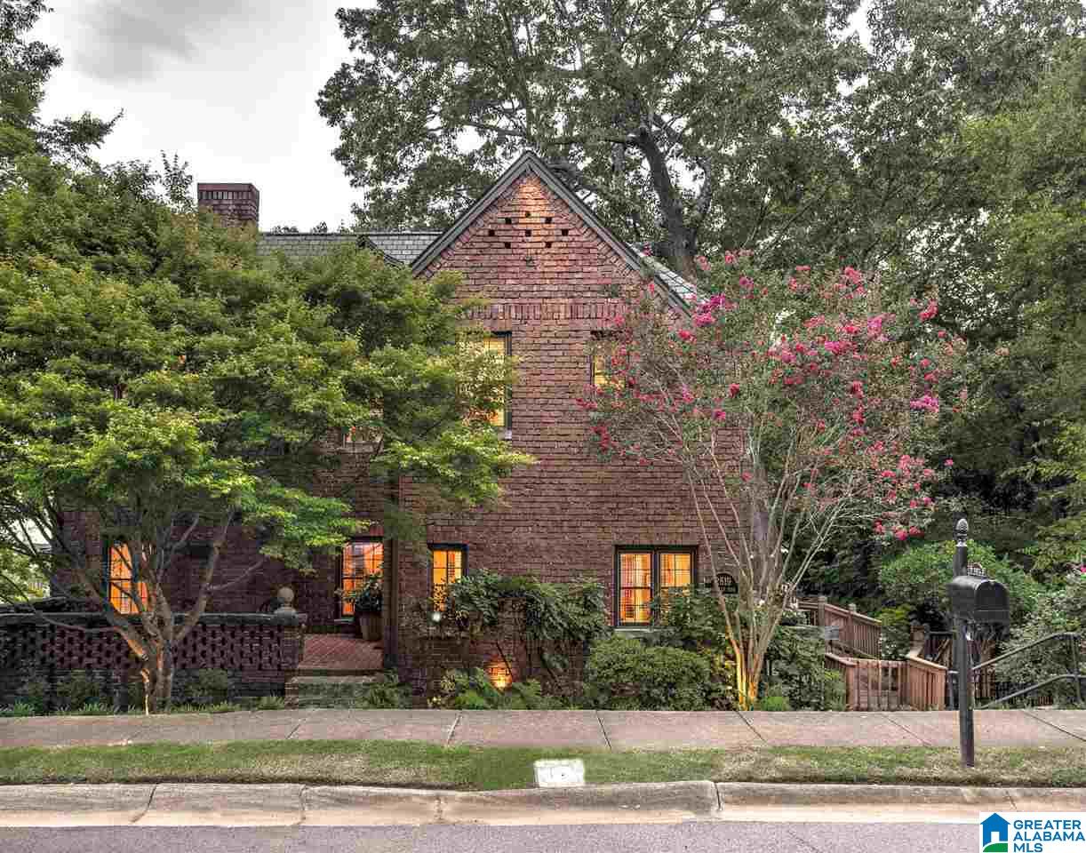 2819 Berwick Road Birmingham, AL 35213 - Photo 2 of 13