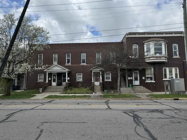 $499,000 | 701 West Beardsley Avenue, Elkhart, IN 46514