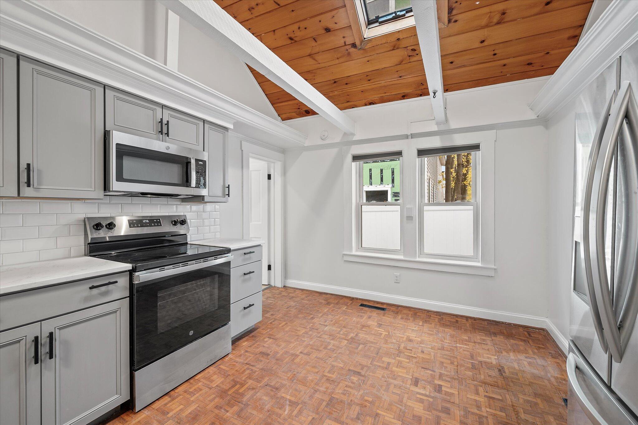 5 Summer Street Orono, ME 04473 - Photo 19 of 72 19-Kitchen