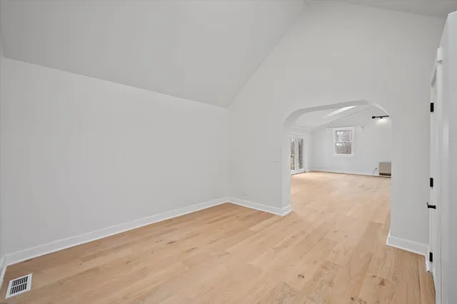 $399,000 | 5 Summer Street, Orono, ME 04473