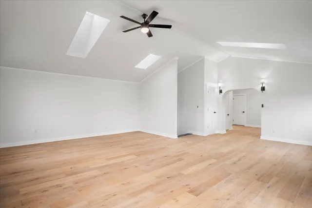 $399,000 | 5 Summer Street, Orono, ME 04473