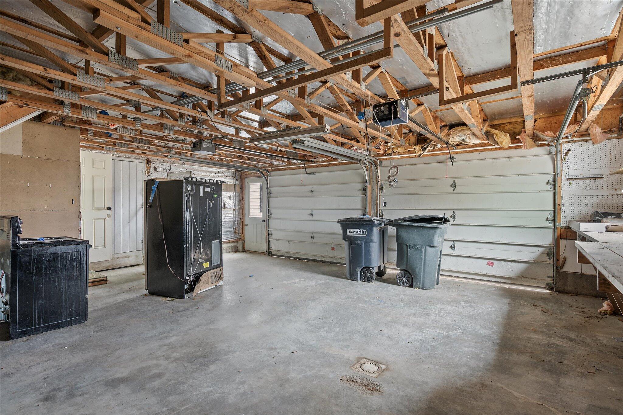 5 Summer Street Orono, ME 04473 - Photo 27 of 72 27-Garage