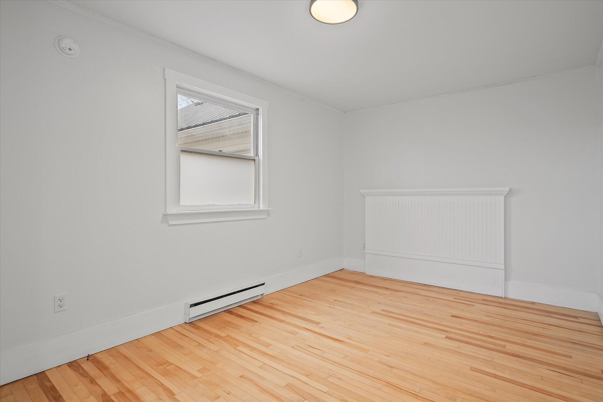 5 Summer Street Orono, ME 04473 - Photo 34 of 72 34-Bedroom 2