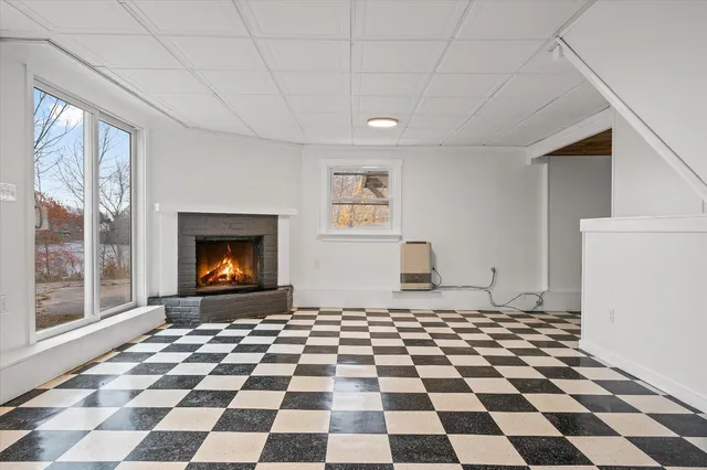 $399,000 | 5 Summer Street, Orono, ME 04473