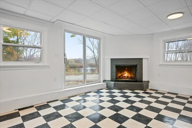 $399,000 | 5 Summer Street, Orono, ME 04473