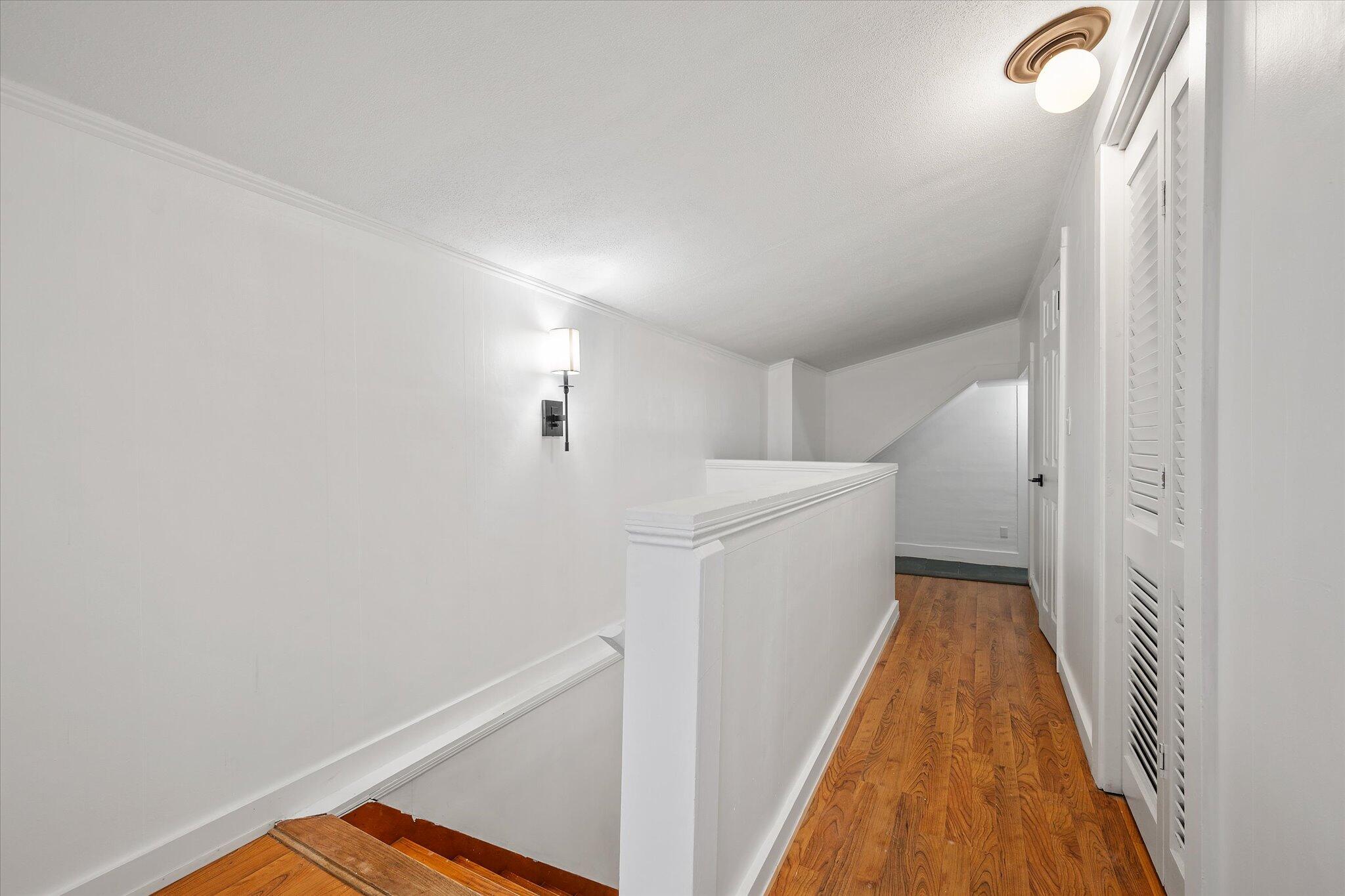 5 Summer Street Orono, ME 04473 - Photo 48 of 72 48-2nd Floor Hall