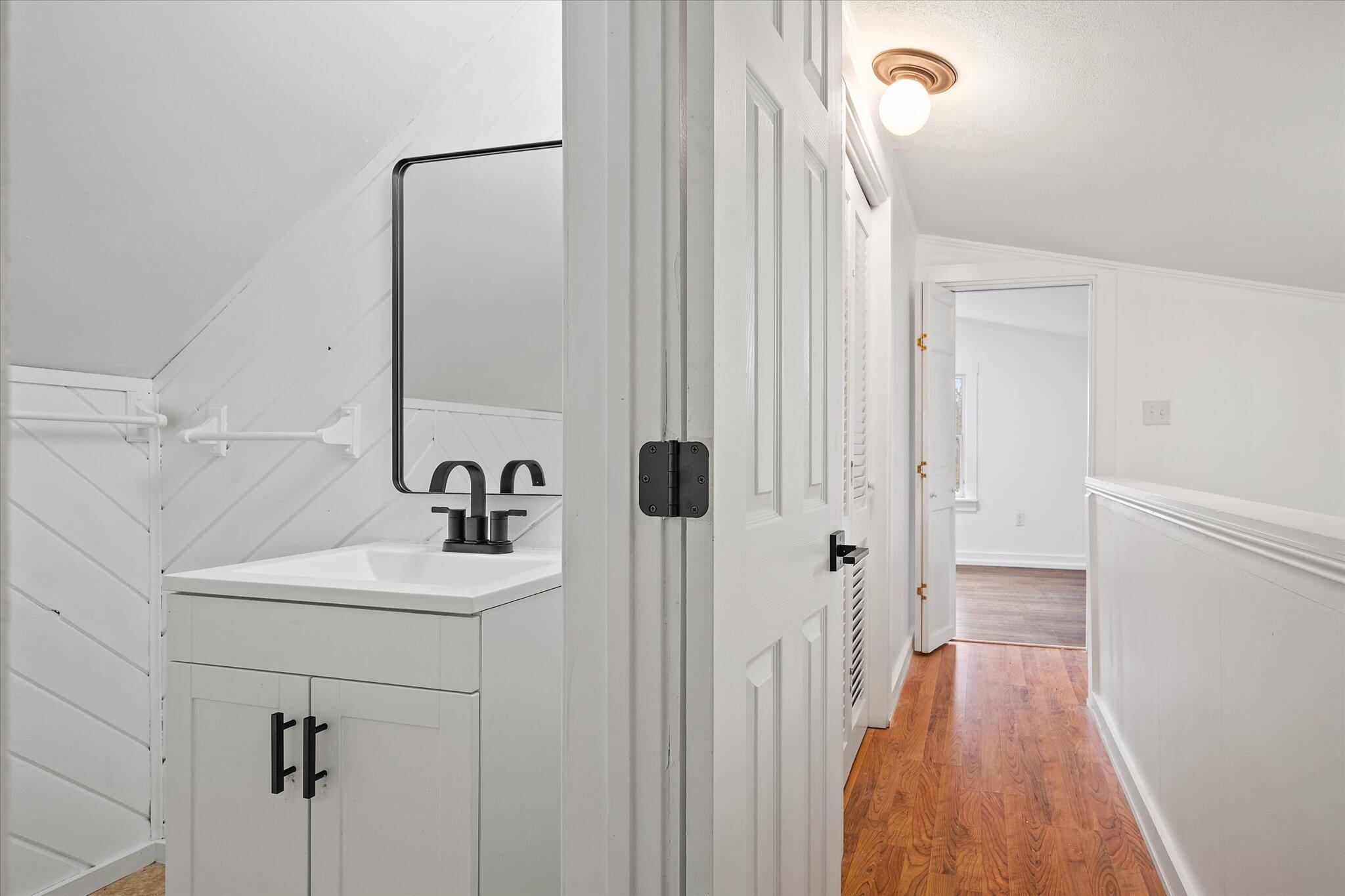 5 Summer Street Orono, ME 04473 - Photo 51 of 72 51-Bathroom-Hall