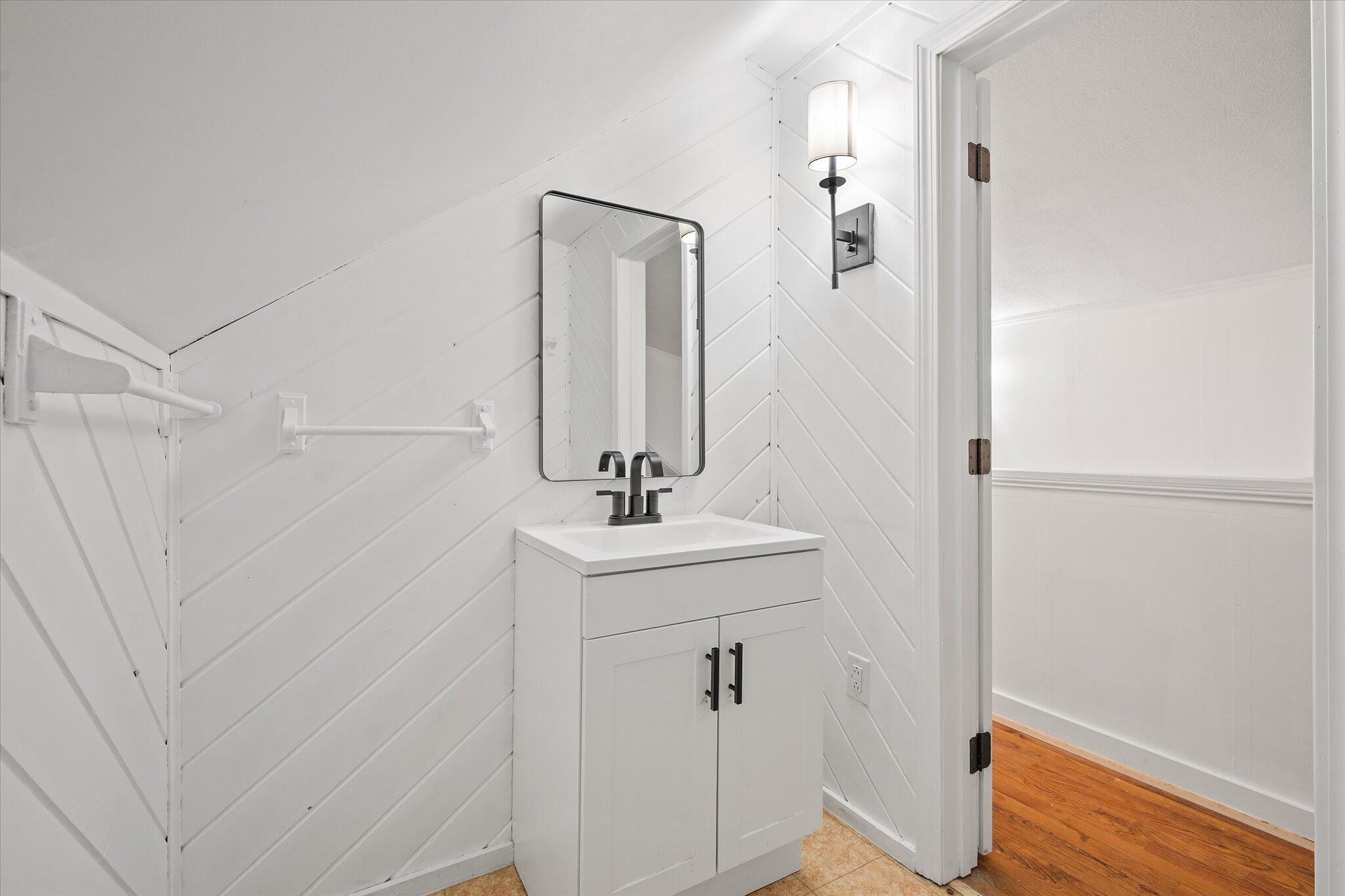 5 Summer Street Orono, ME 04473 - Photo 52 of 72 52-Bathroom