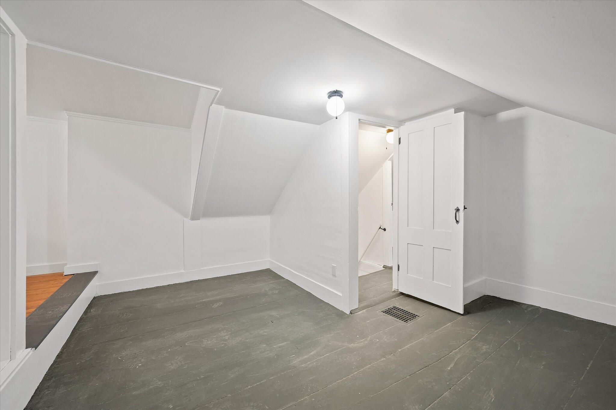 5 Summer Street Orono, ME 04473 - Photo 54 of 72 54-Room