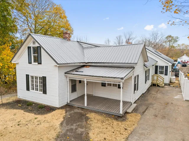 $399,000 | 5 Summer Street, Orono, ME 04473