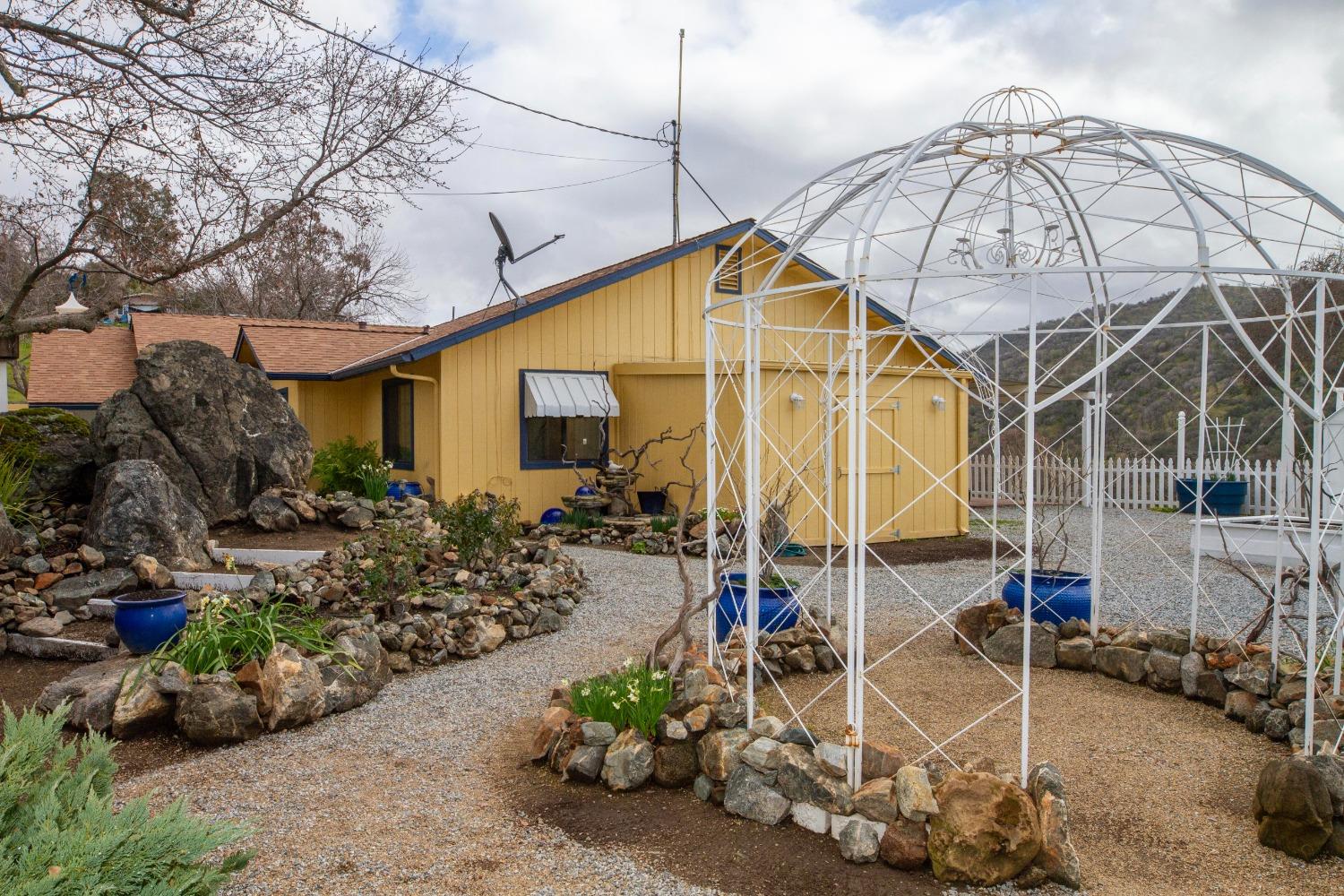 747 Winter Road Squaw Valley, CA 93675 - Photo 40 of 76 Gallery Image 40