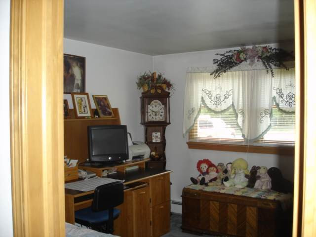 5 Moonlawn Road Brunswick, NY 12180 - Photo 6 of 12 Photo 6