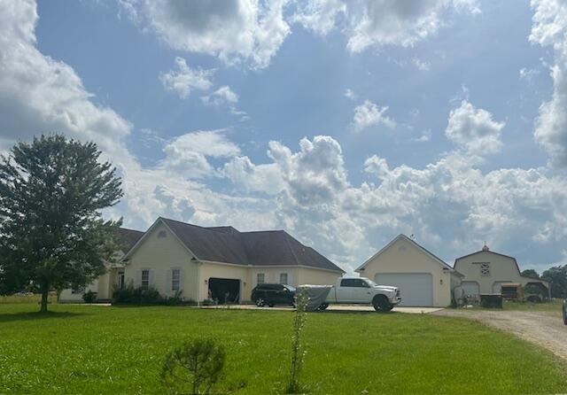 901 Carl Penn Road Waverly, OH 45690 - Photo 8 of 38 IMG_4115