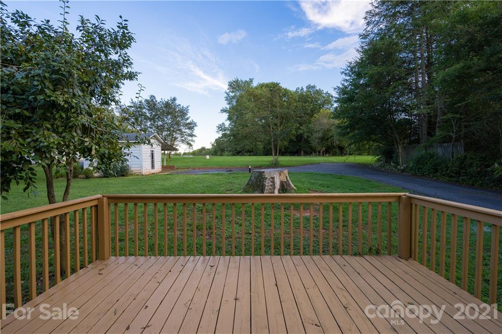 2289 Claremont Road Newton, NC 28658 - Photo 4 of 20 a view of deck with hardwood and deck