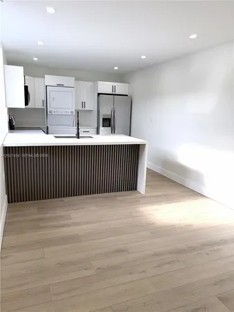$1,800 | 2956 Northwest 47th Street, Unit REAR, Miami, FL 33142