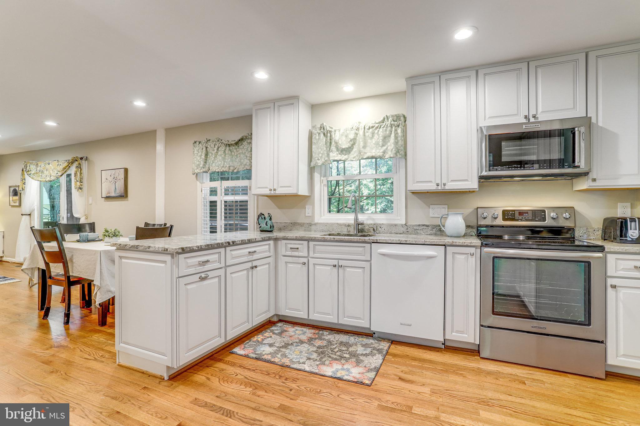 6103 Winter Park Drive Burke, VA 22015 - Photo 15 of 93 Stainless Steel appliances.