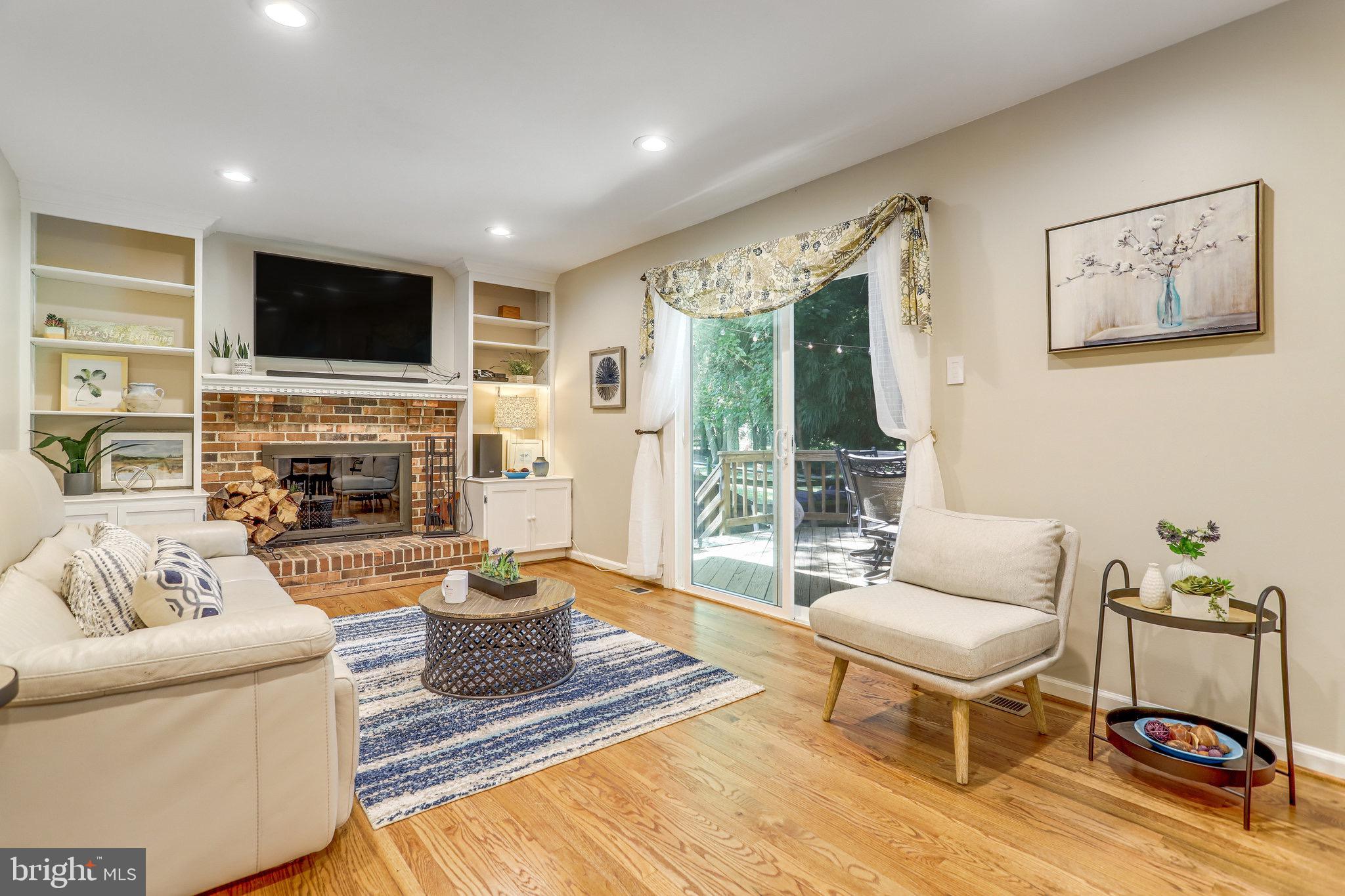 6103 Winter Park Drive Burke, VA 22015 - Photo 24 of 93 The Family Room