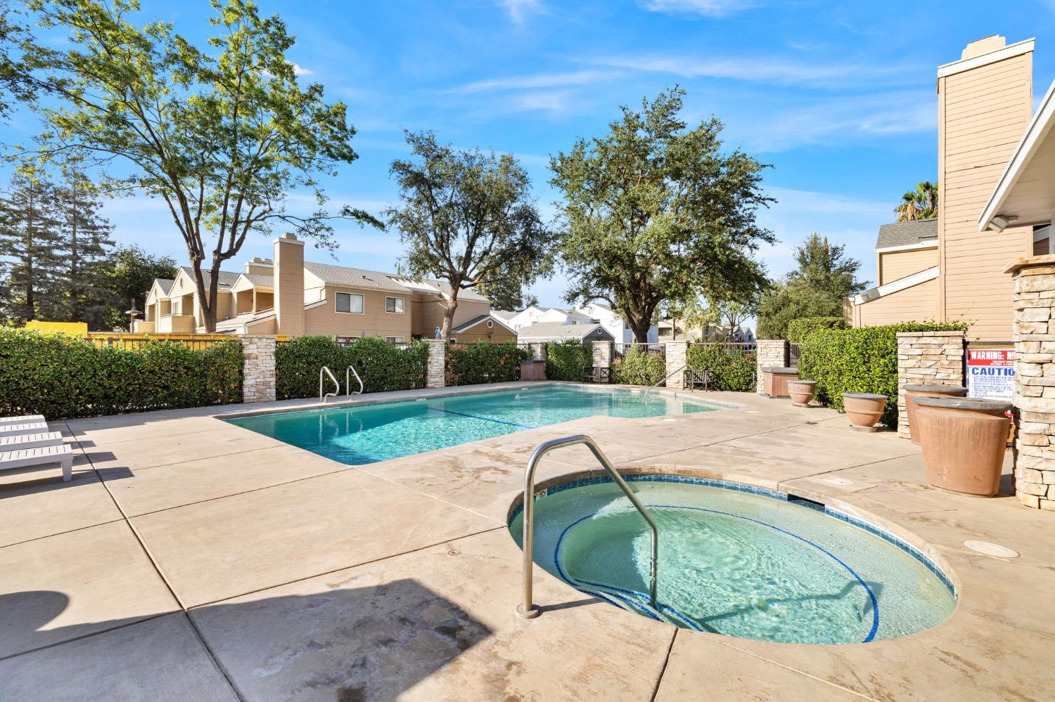 7675 North First Street, Unit 136 Fresno, CA 93720 - Photo 35 of 42 a view of outdoor space yard and patio