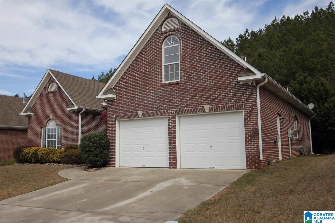 137 Village Lane Pelham, AL 35124 - Photo 2 of 24