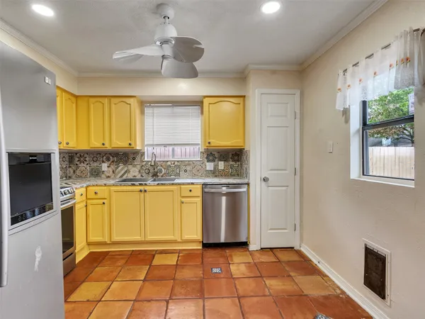 $1,850 | 22538 Market Square Lane, Katy, TX 77449