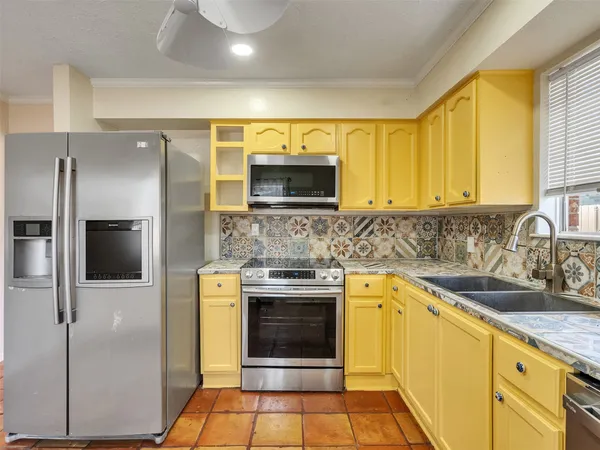 $1,850 | 22538 Market Square Lane, Katy, TX 77449