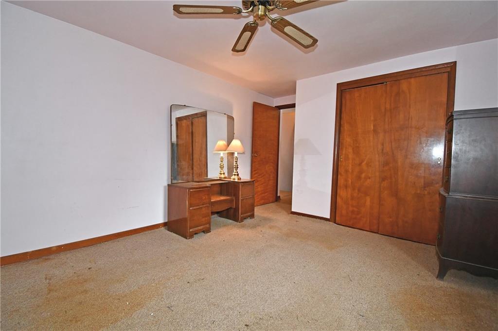 1414 Washington Road Pittsburgh, PA 15228 - Photo 16 of 33 Bedroom 4