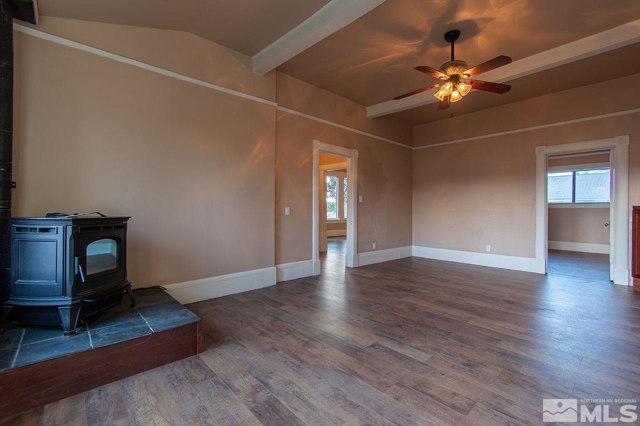 15580 Bonanza Lane Reno, NV 89521 - Photo 8 of 40 Photo 8