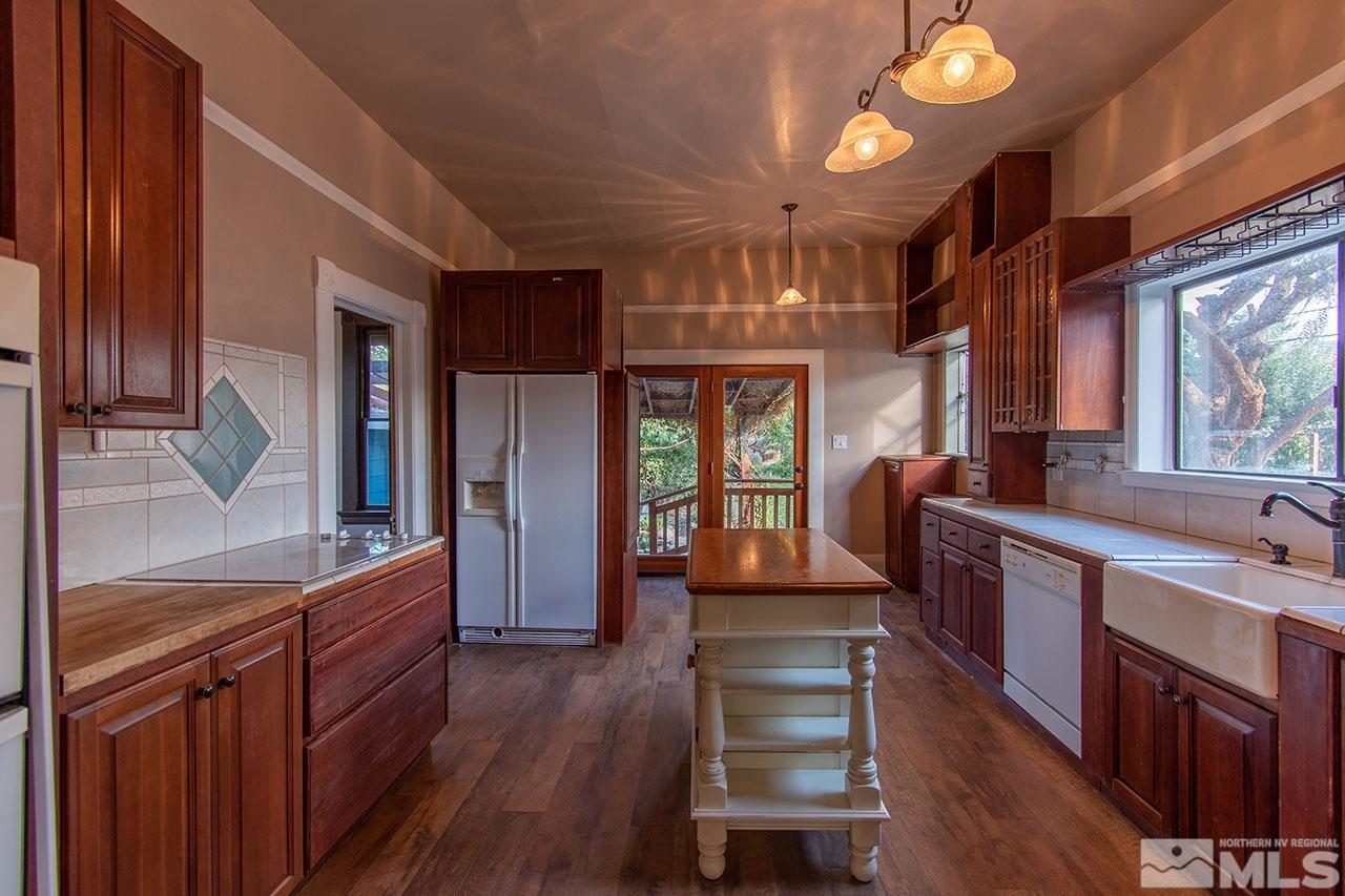 15580 Bonanza Lane Reno, NV 89521 - Photo 10 of 40 Photo 10
